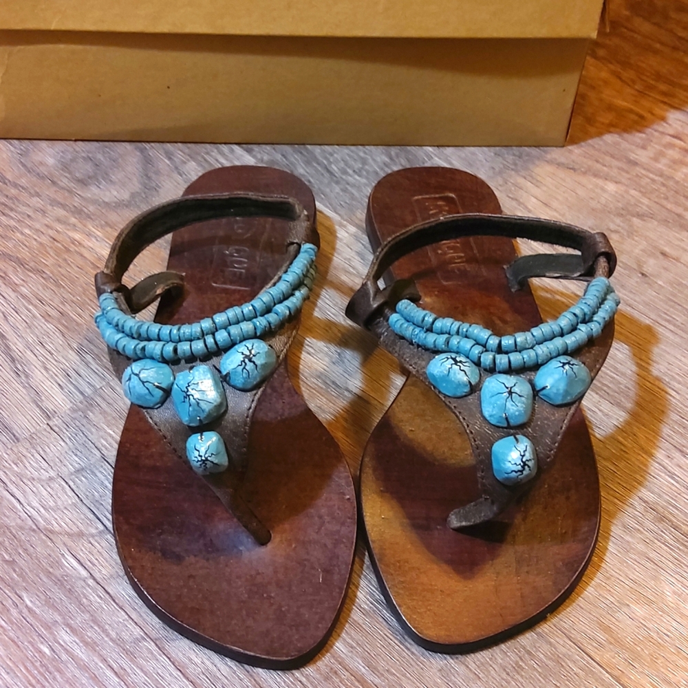 Mystique Boho Turquoise Leather Thong Sandlas NIB - Picture 2 of 13